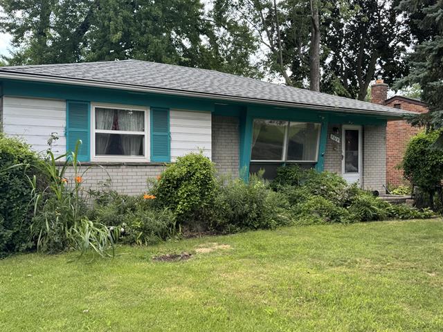 front view picture of 9319 Merriman, Livonia, MI. 48150