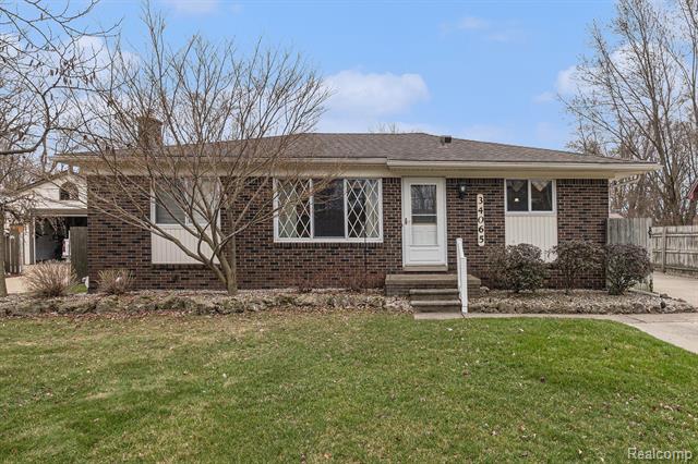 front view picture of 34065 Orangelawn, Livonia, MI. 48150