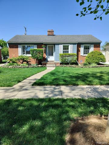 front view picture of 9909 Brookfield, Livonia, MI. 48150
