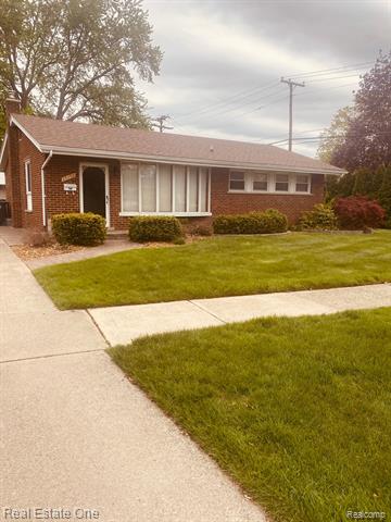 front view picture of 35150 West Chicago, Livonia, MI. 48150