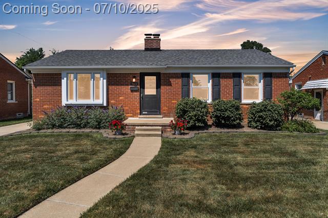 front view picture of 9623 Fairfield, Livonia, MI. 48150