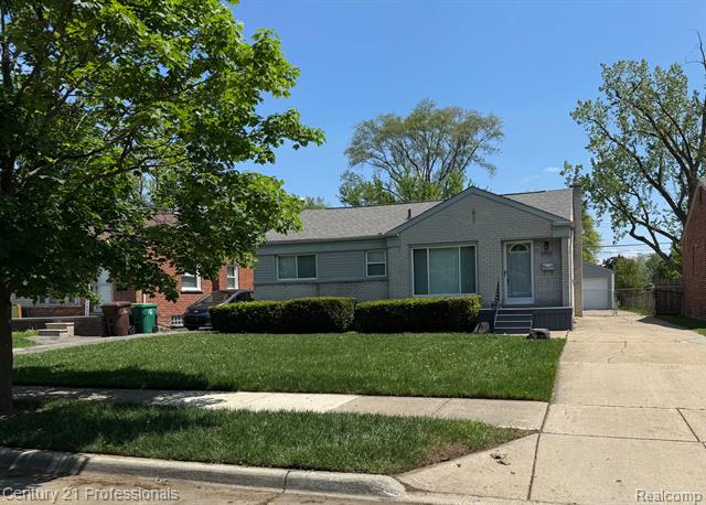 front view picture of 6908 Burnly, Garden City, MI. 48135