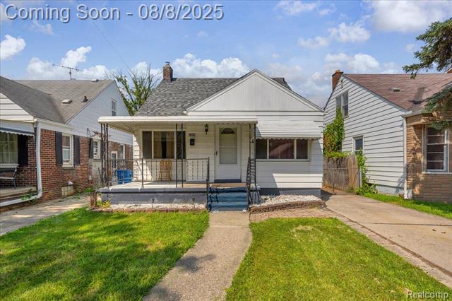 front view picture of 6349 Heyden, Dearborn Heights, MI. 48127