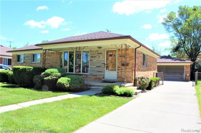 front view picture of 6858 Rosemary, Dearborn Heights, MI. 48127