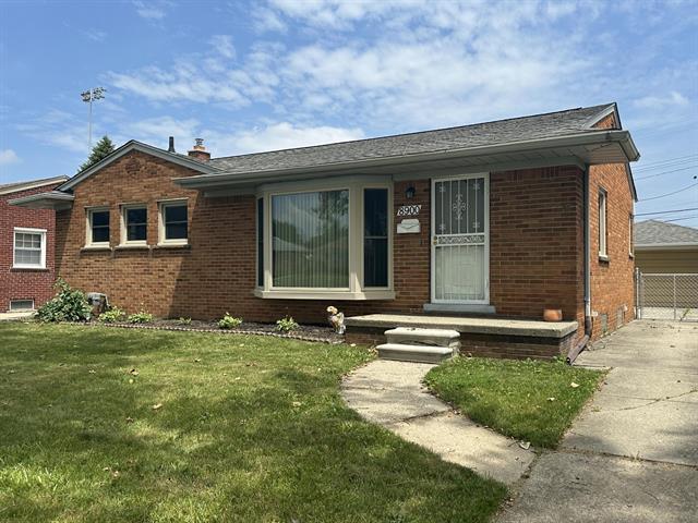 front view picture of 8900 Perrin, Livonia, MI. 48150