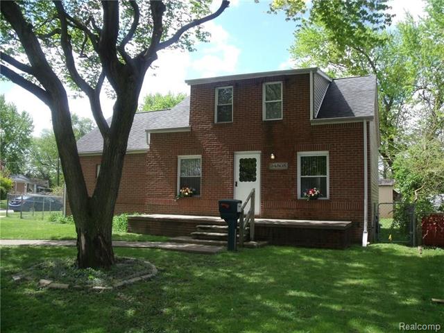 front view picture of 24505 Fordson Hwy, Dearborn Heights, MI. 48127