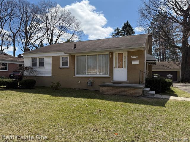 front view picture of 30143 Grandon, Livonia, MI. 48150