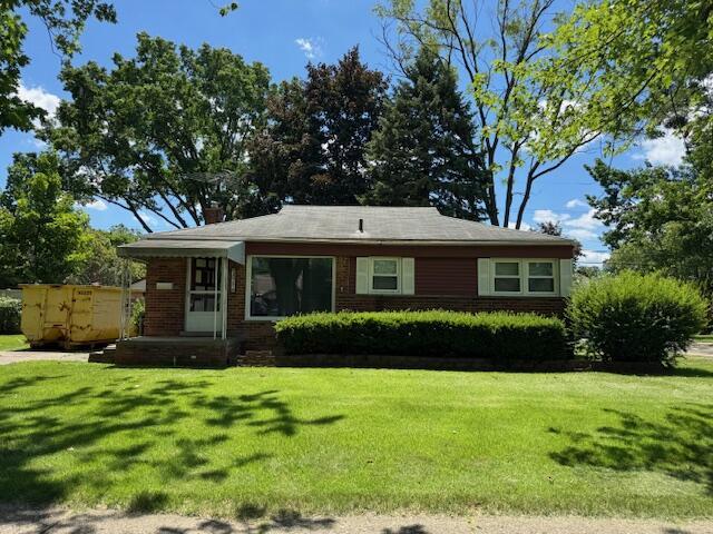 front view picture of 30721 Hathaway, Livonia, MI. 48150