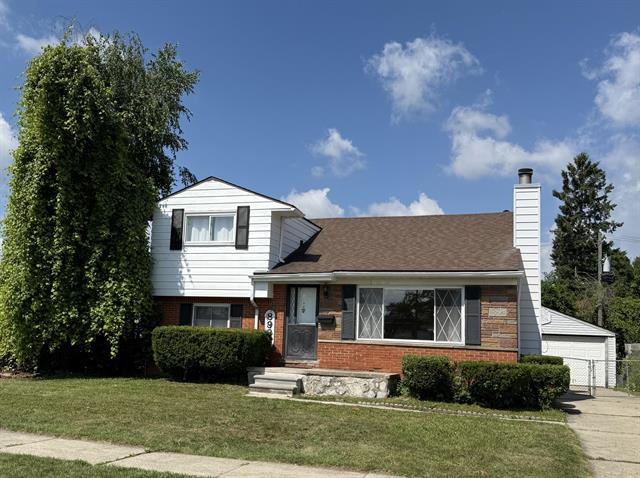 front view picture of 8931 Wormer, Redford, MI. 48239