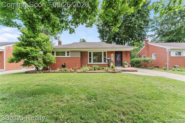 front view picture of 28717 Westfield, Livonia, MI. 48150