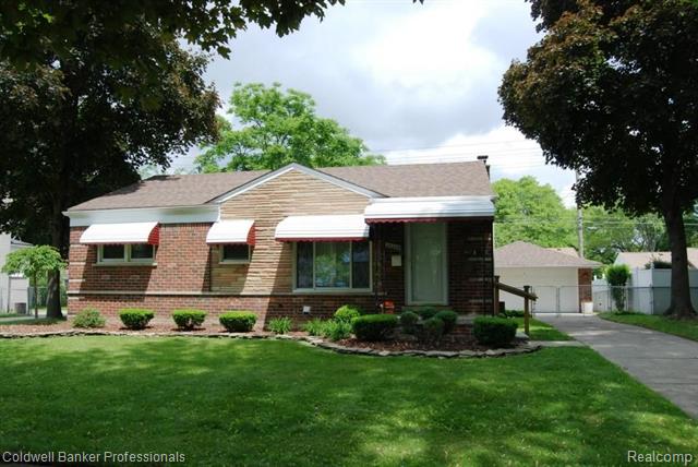 front view picture of 30260 Hathaway, Livonia, MI. 48150