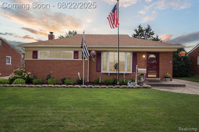front view picture of 29047 West Chicago, Livonia, MI. 48150
