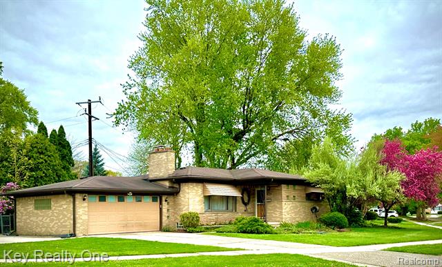 front view picture of 9186 Arnold, Redford, MI. 48239