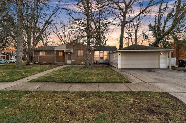 front view picture of 9307 Sarasota, Redford, MI. 48239