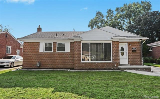 front view picture of 9213 Virgil, Redford, MI. 48239