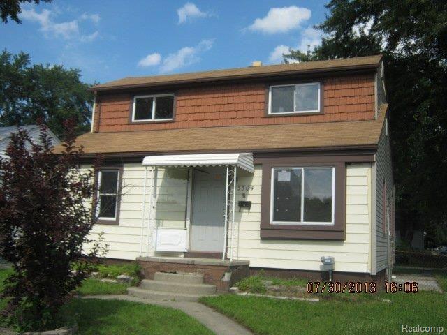 front view picture of 23304 Battelle Ave, Hazel Park, MI. 48030