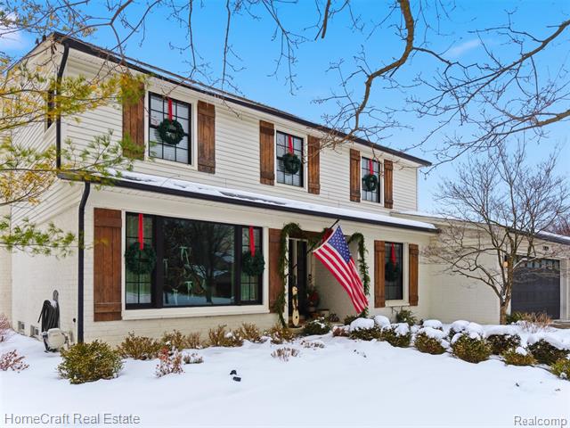 front view picture of 11829 Canton Center Rd, Plymouth, MI. 48170