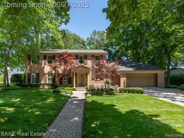 front view picture of 1350 Woodland Pl, Plymouth, MI. 48170