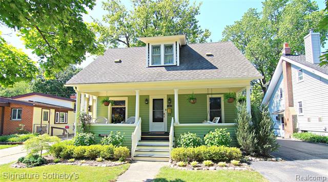 front view picture of 365 Maple, Plymouth, MI. 48170