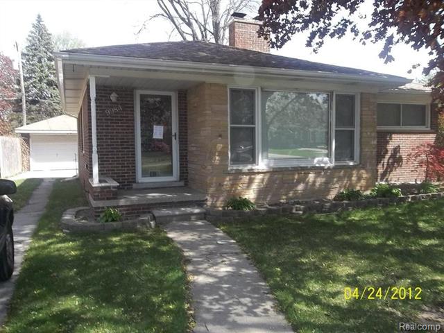 front view picture of 9984 Hemingway, Redford, MI. 48239