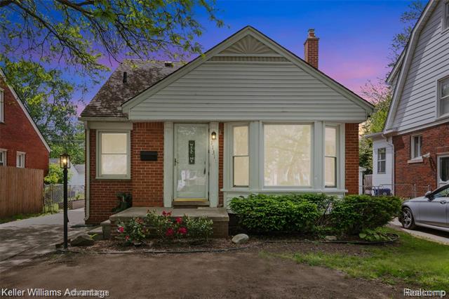 front view picture of 11311 Seminole, Redford, MI. 48239