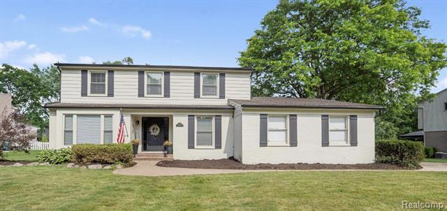 front view picture of 12052 Wildwing, Plymouth, MI. 48170