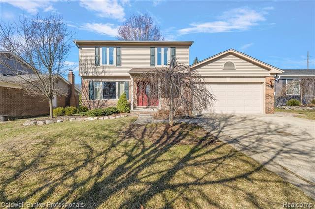front view picture of 9485 Baywood Rd, Plymouth, MI. 48170
