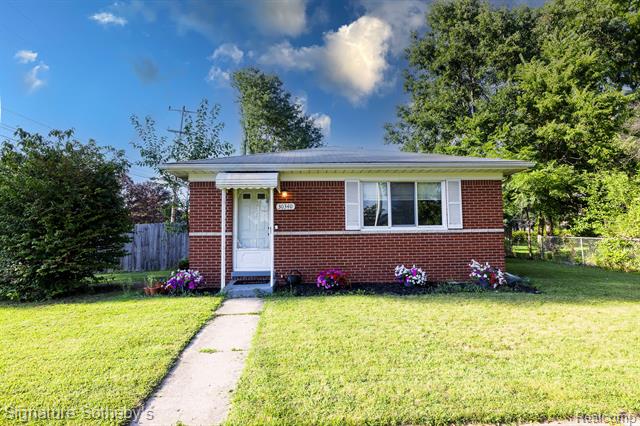 front view picture of 30340 Joy, Livonia, MI. 48150