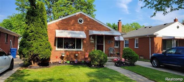 front view picture of 8468 Appleton, Dearborn Heights, MI. 48127