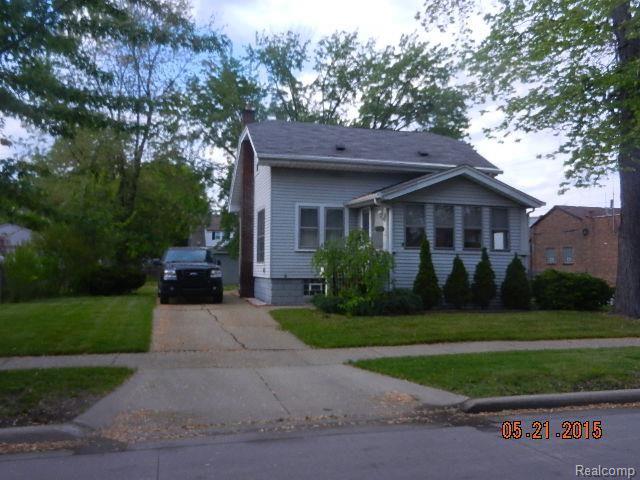 front view picture of 489 E Cambourne St, Ferndale, MI. 48220