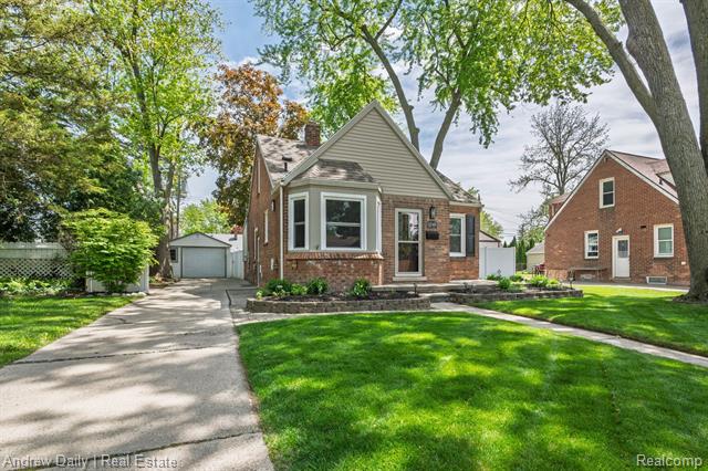 front view picture of 11548 Cavell, Livonia, MI. 48150