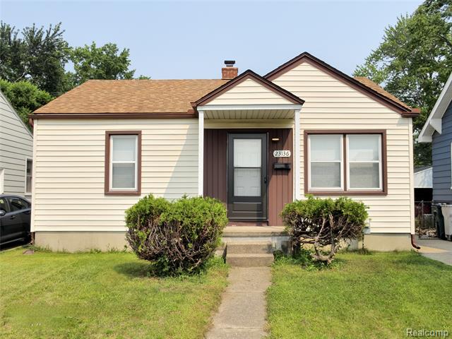 front view picture of 23136 Battelle Ave, Hazel Park, MI. 48030