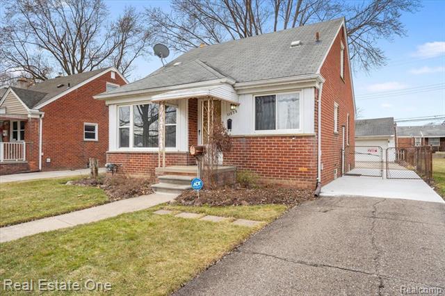 front view picture of 11323 Fenton, Redford, MI. 48239