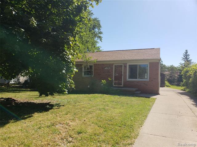 front view picture of 11722 Haller, Livonia, MI. 48150