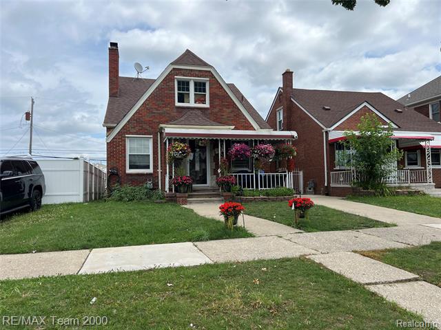 front view picture of 6410 Orchard, Dearborn, MI. 48126