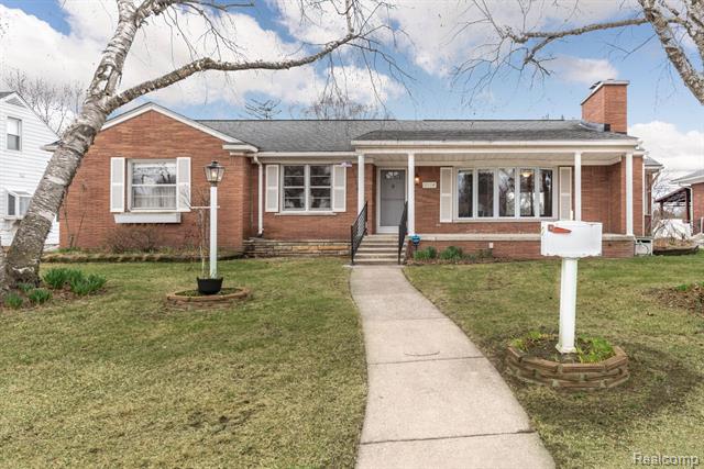 front view picture of 11694 Farley, Redford, MI. 48239