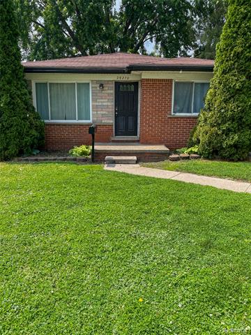 front view picture of 26270 Southwestern, Redford, MI. 48239