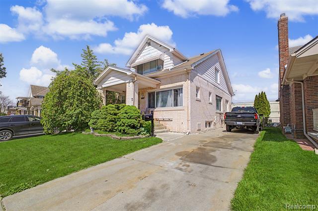 front view picture of 7514 Normile, Dearborn, MI. 48126