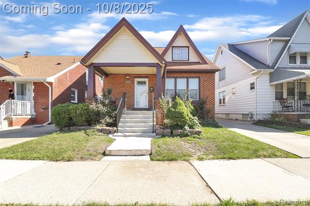 front view picture of 7656 Neckel, Dearborn, MI. 48126