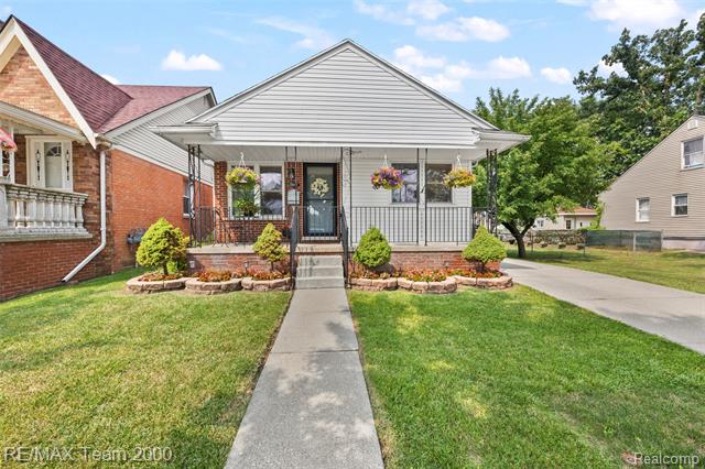 front view picture of 7841 Mead, Dearborn, MI. 48126