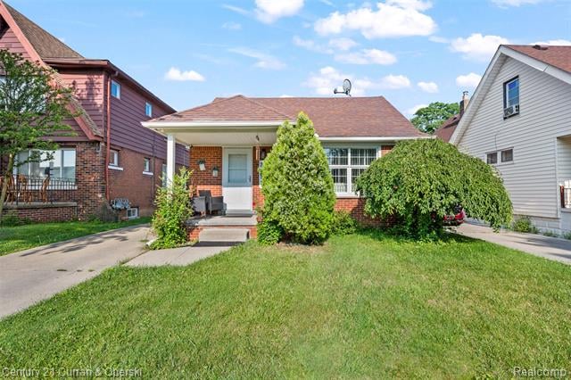 front view picture of 7851 Coleman, Dearborn, MI. 48126
