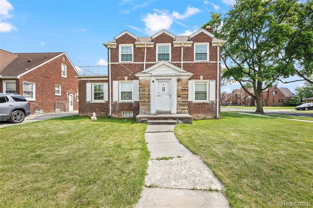 front view picture of 13241 Tireman, Dearborn, MI. 48126