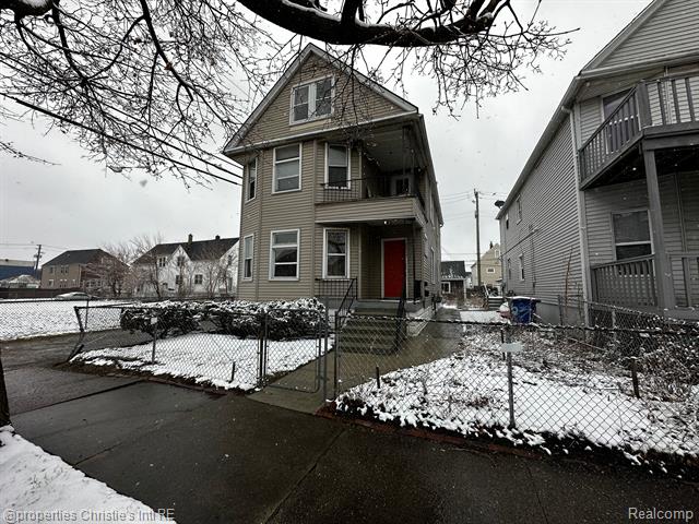 front view picture of 2223 Faber, Hamtramck, MI. 48212