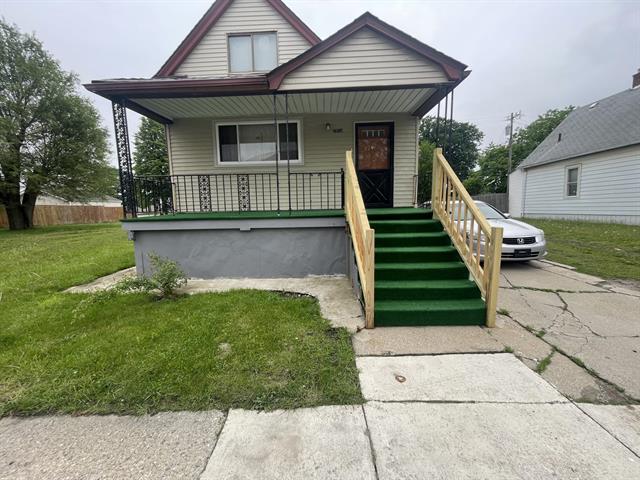 front view picture of 2954 Goodson, Hamtramck, MI. 48212