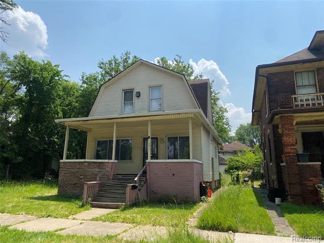 front view picture of 197 Richton, Highland Park, MI. 48203