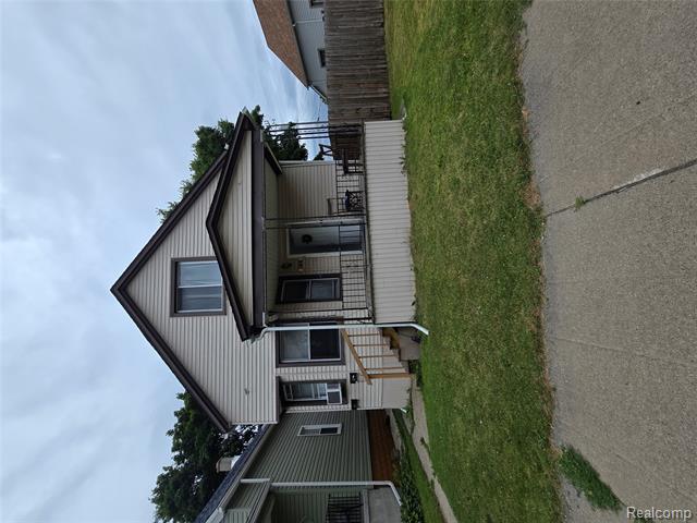 front view picture of 9727 Dequindre, Hamtramck, MI. 48212