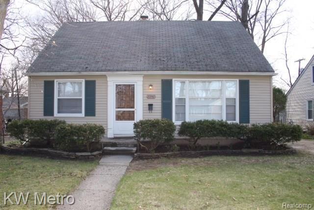front view picture of 23561 Seneca Ave, Oak Park, MI. 48237