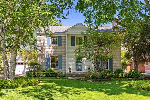 front view picture of 1254 Berkshire, Grosse Pointe, MI. 48230
