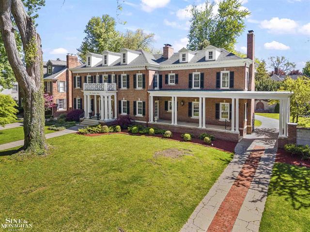 front view picture of 512 Washington, Grosse Pointe, MI. 48230