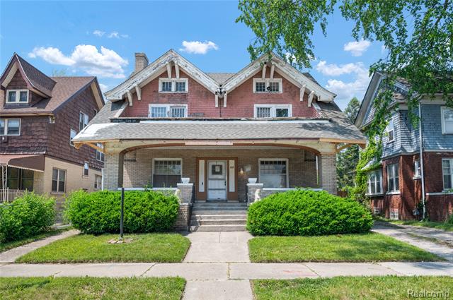 front view picture of 69 Massachusetts, Highland Park, MI. 48203
